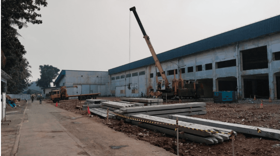 Large industrial piping and machinery system